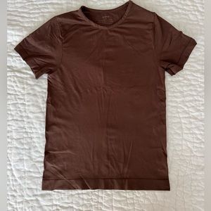 SKIMS Fits Everybody T-shirt (sz: M)